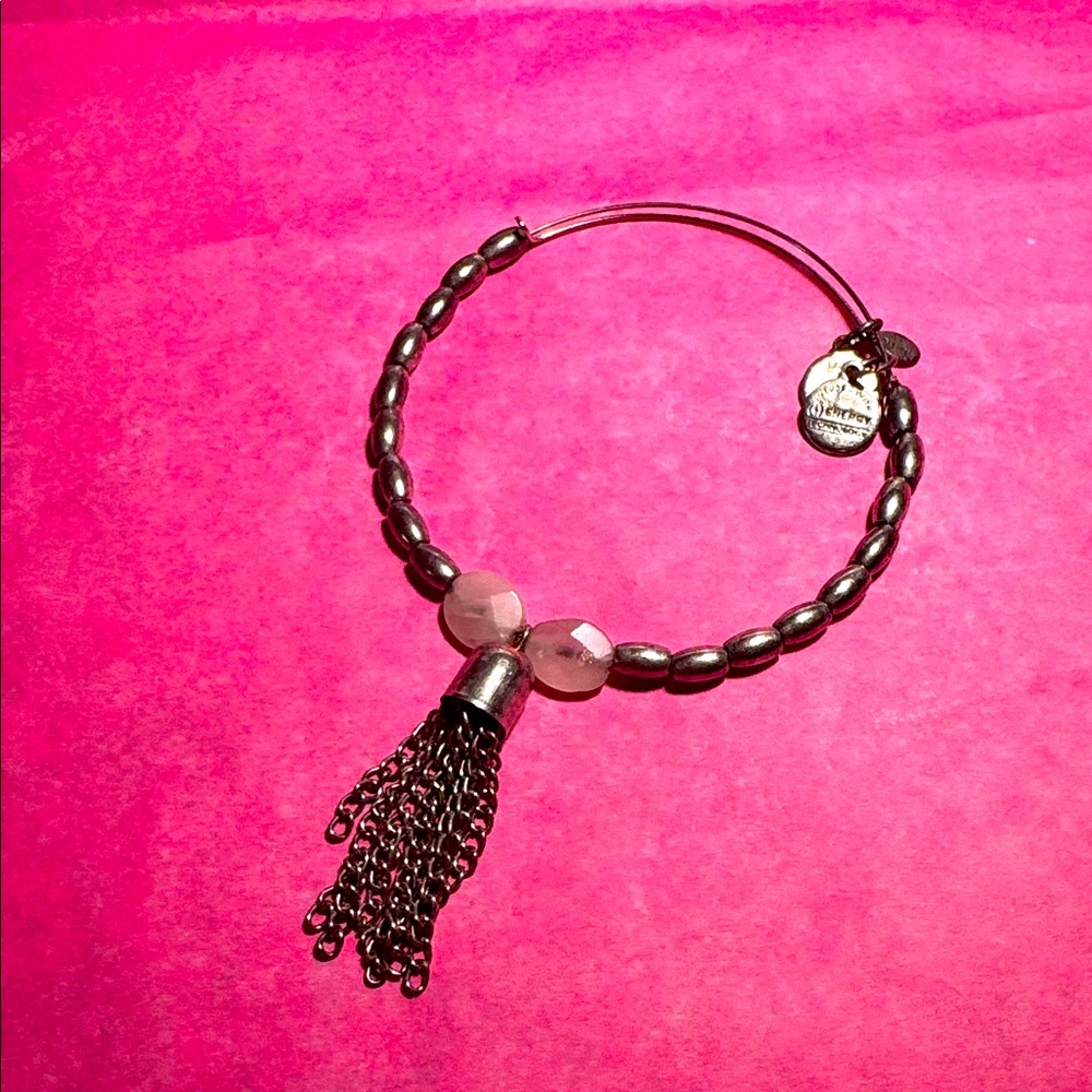 110 Alex And Ani